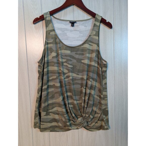 Torrid 0X Large Camo Lightweight Causal Knot At Hem Sleeveless Tank Top Green - Picture 1 of 6